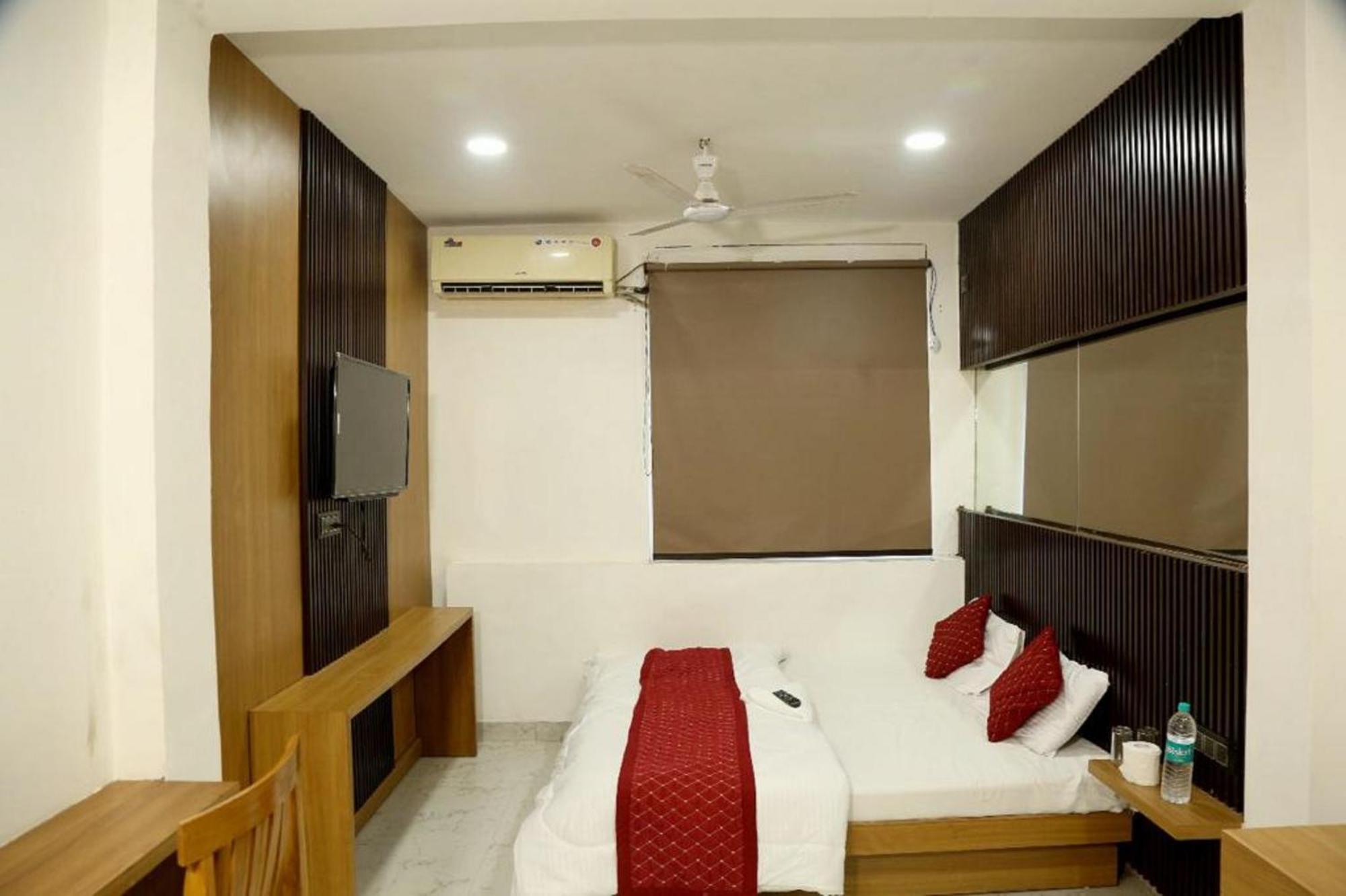 Bunk Hostel Delhi Best Backpacking Accommodation Új-Delhi Kültér fotó