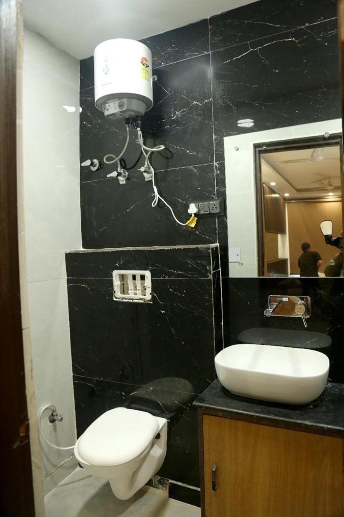 Bunk Hostel Delhi Best Backpacking Accommodation Új-Delhi Kültér fotó
