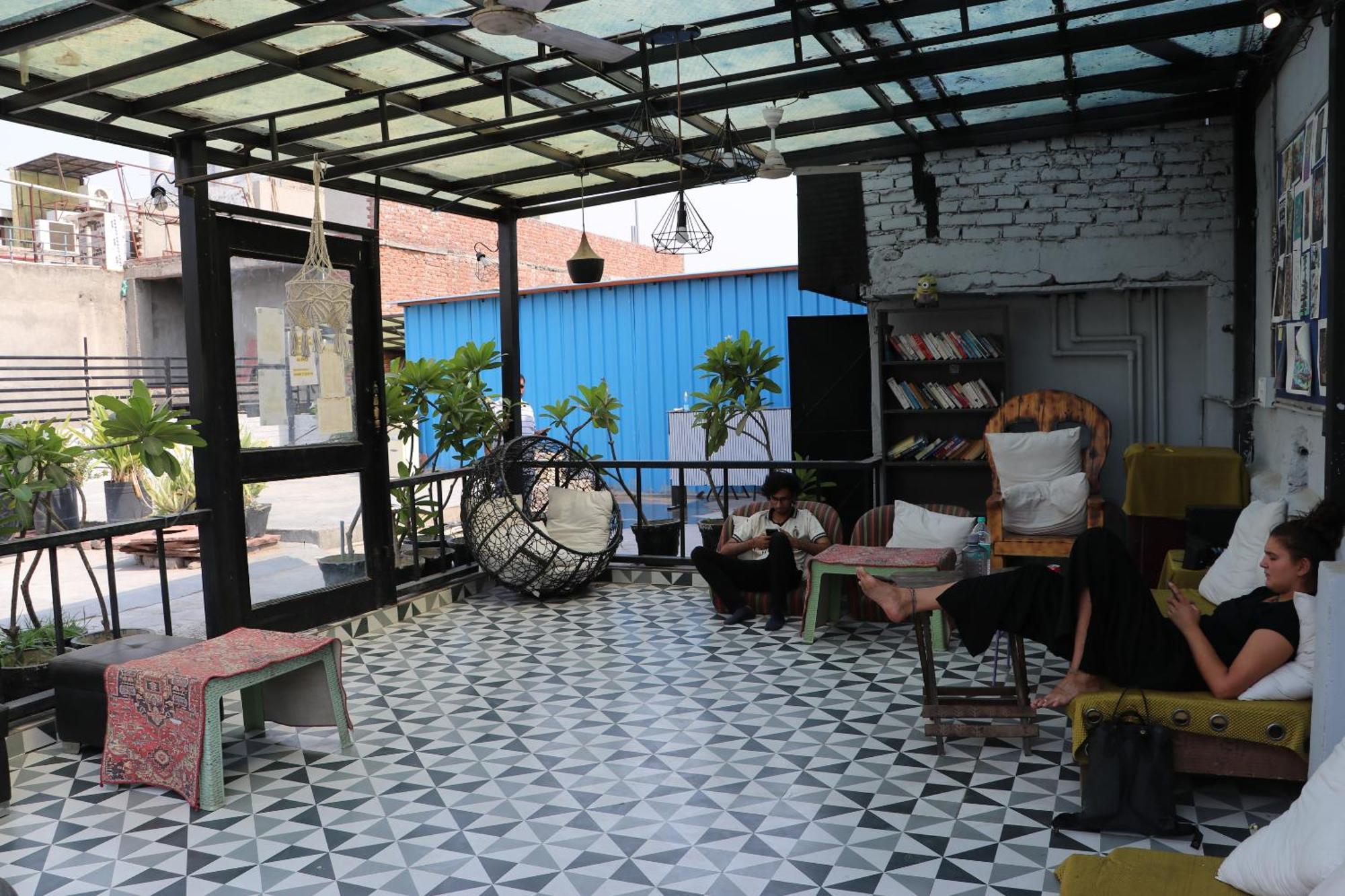 Bunk Hostel Delhi Best Backpacking Accommodation Új-Delhi Kültér fotó